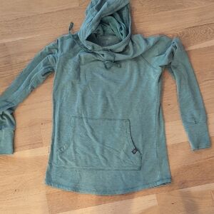 Free Fly Apparel Green Women's Sweater